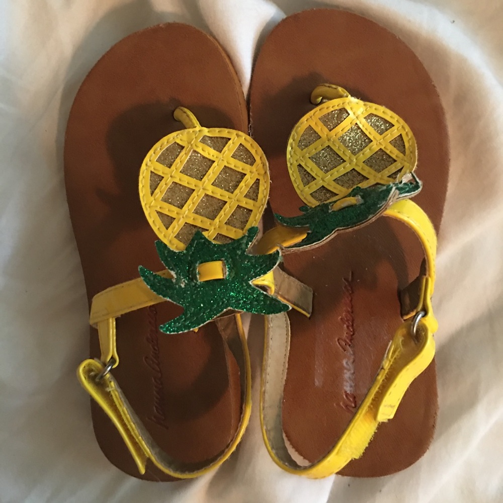 EUC Hanna Andersson toddler girls sandals